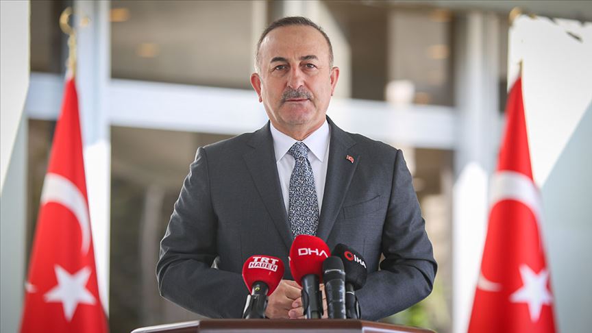 Dışişleri Bakanı Çavuşoğlu'ndan Azerbaycan'a 'Tek millet, tek yürek' mesajı