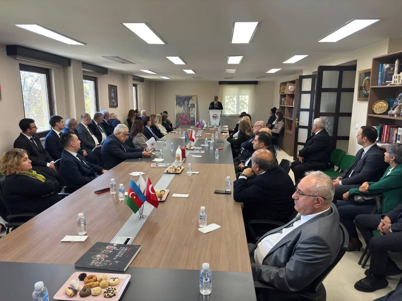 "18 Ekim Azerbaycan'ın Bağımsızlığının Yeniden Sağlandığı Gün" münasebetiyle TABSEM Salonu'muzda etkinlik düzenlendi.