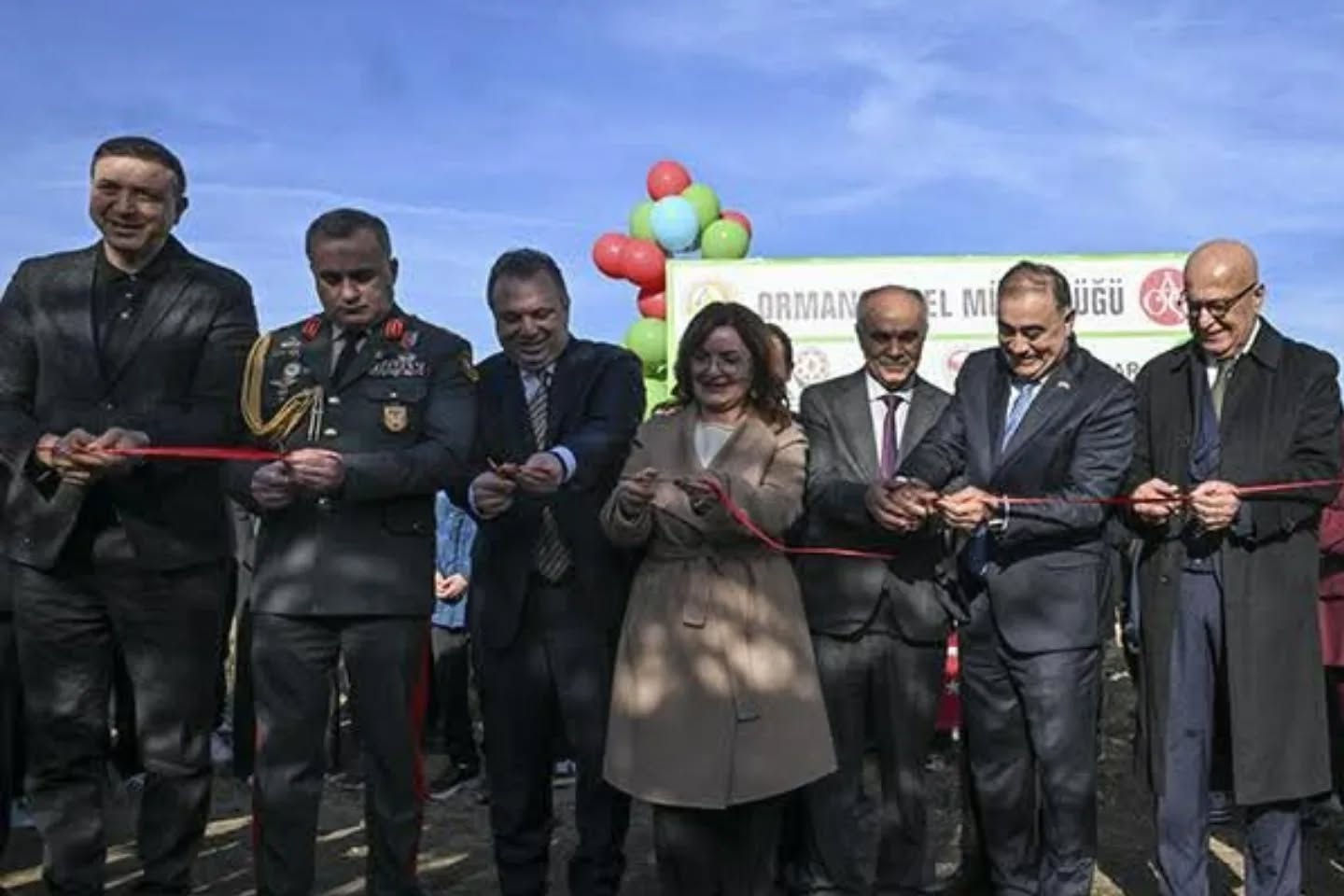 TADİV, Azerbaycan Ankara Büyükelçiliği, SOCAR iş birliğinde 8 Kasım - Karabağ Zaferi Hatıra Ormanı" Dikimi Töreni' büyül bir coşkuyla gerçekleştirildi.